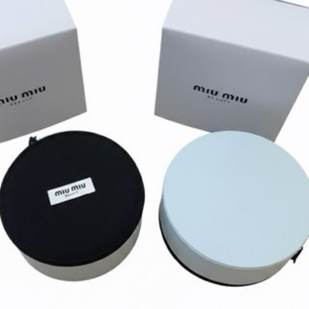 Miu Miu Beauty Vanity Case - Picture 4 of 4